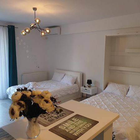 Delux Studio Mamaia Nord Năvodari Eksteriør bilde
