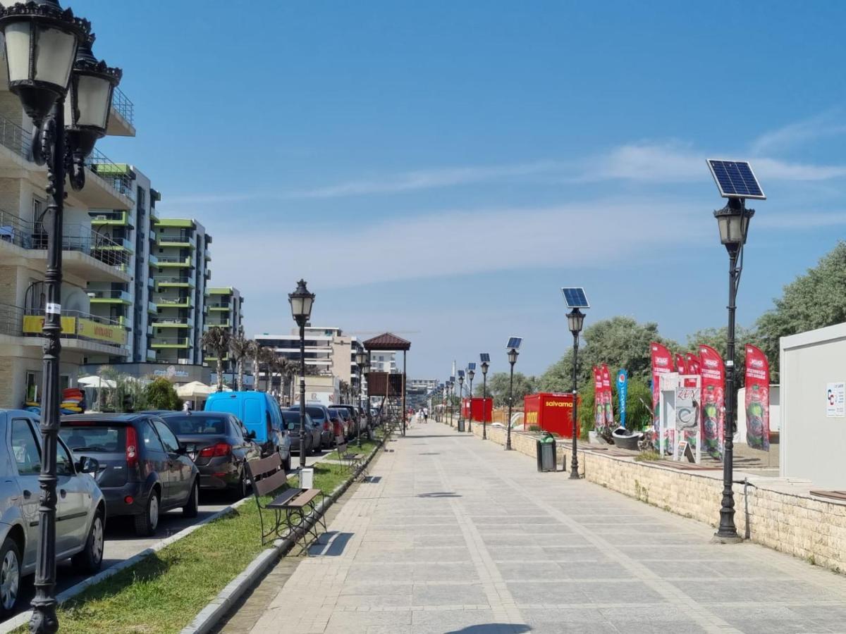 Delux Studio Mamaia Nord Năvodari Eksteriør bilde